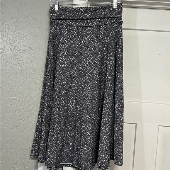 PATAGONIA MORNING GLORY FOLD OVER BLACK & WHITE MIDI SKIRT SIZE MEDIUM - Picture 3 of 7